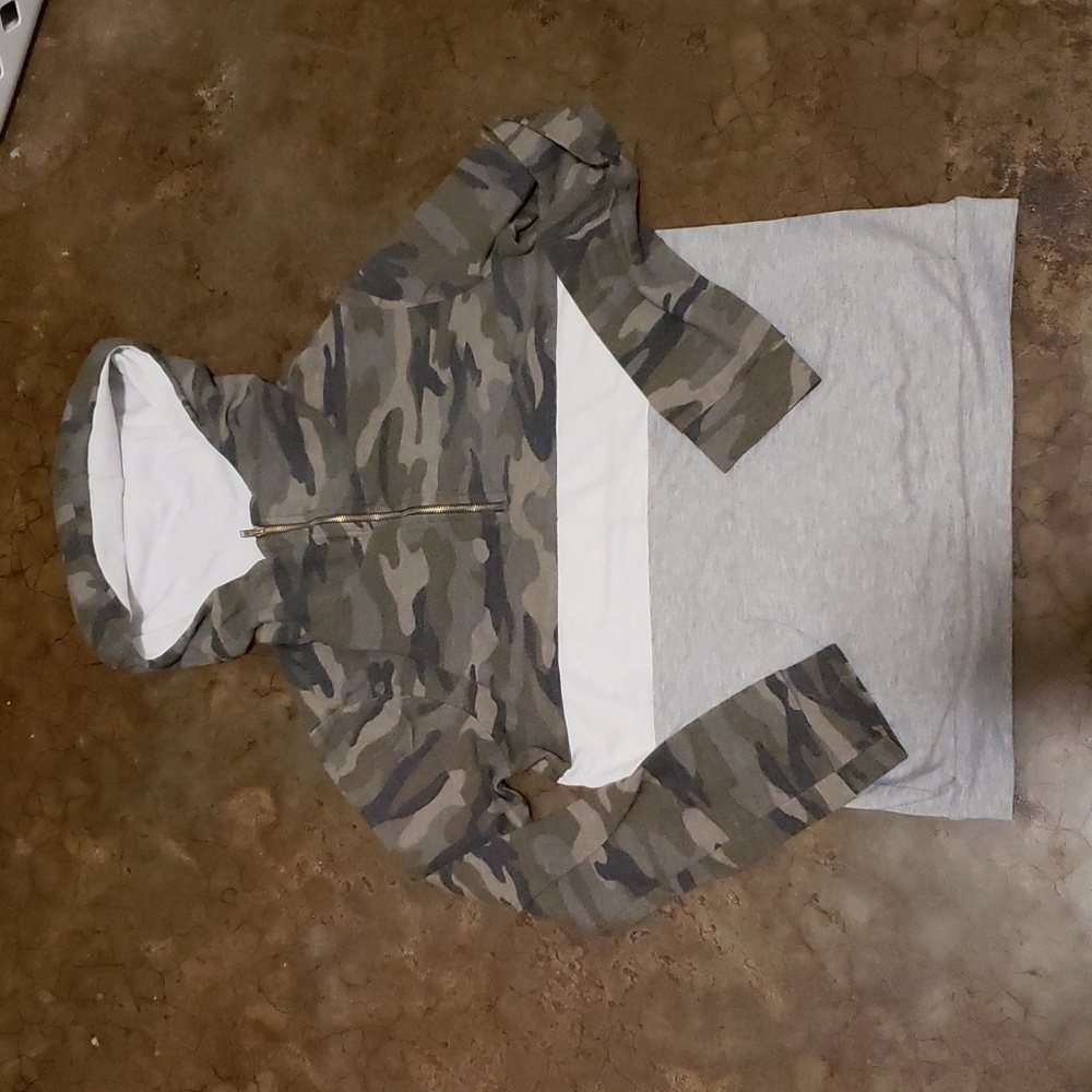 Light hoodie 3/4 zip